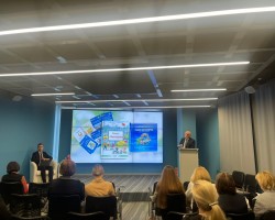 Делегация издательства «Адукацыя і выхаванне» посетила Москву Делегация издательства «Адукацыя і выхаванне» посетила Москву