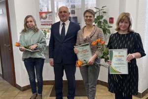 Супрацоўнікі часопіса «Адукацыя і выхаванне» адзначаны ганаровымі граматамі