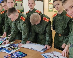 Издательство «Адукацыя і выхаванне» в Минском суворовском военном училище: беседы о книгах и творчестве