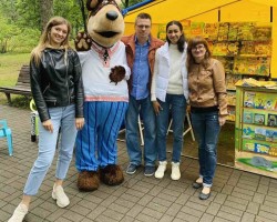 Бяром удзел у "Першакласным свяце", у Цэнтральным батанічным садзе г. Мінска Бяром удзел у "Першакласным свяце", у Цэнтральным батанічным садзе г. Мінска