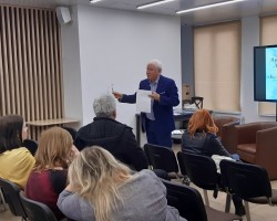 Презентация книги Я. Лауцюса «Благослови себя» с дополненной реальностью Презентация книги Я. Лауцюса «Благослови себя» с дополненной реальностью