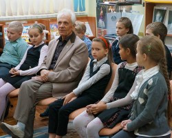 “Сонечны чараўнік” Вiткi нясе цяплыню дзецям