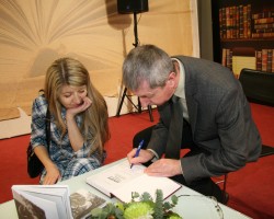 Першы ў краіне даведнік па лiтаратурнай праўцы