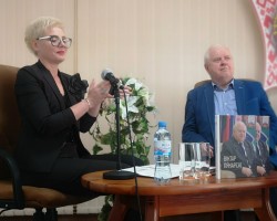 Жизнь, достойная книги: презентация издания «Віктар Пякарскі» Жизнь, достойная книги: презентация издания «Віктар Пякарскі»