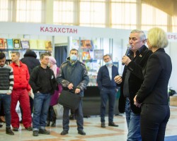 Презентация книги Л. Кучеровой  "Живая боль войны"