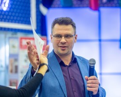 Презентация двух серий книг с дополненной реальностью Презентация двух серий книг с дополненной реальностью