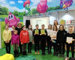 Презентация книги Е. Грабчиковой "Добрые советы Этикета Этикетовича" Презентация книги Е. Грабчиковой "Добрые советы Этикета Этикетовича"