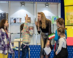 Презентация серии книг для детей «Коллекция необычных загадок»