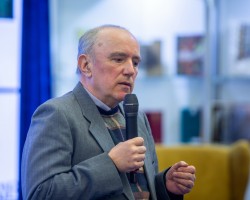 Презентация книги «Виктор Лазебник. Три войны генерала милиции». Презентация книги «Виктор Лазебник. Три войны генерала милиции».