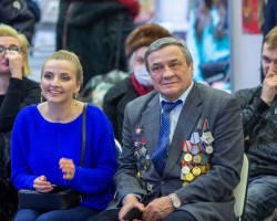 Презентация книги «Виктор Лазебник. Три войны генерала милиции». Презентация книги «Виктор Лазебник. Три войны генерала милиции».