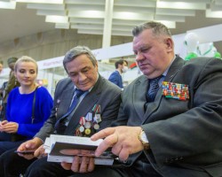 Презентация книги «Виктор Лазебник. Три войны генерала милиции». Презентация книги «Виктор Лазебник. Три войны генерала милиции».