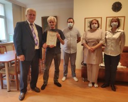 Нашаму славутаму аўтару Вітаўту Чаропку 60!