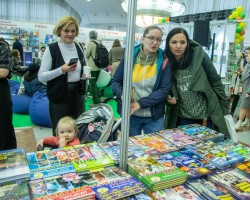 «Вясёлка», «Буся» і «Грошык і таямнічы кошык»: прэзентацыі для дзяцей у другі выставачны дзень