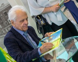 «Вясёлка», «Буся» і «Грошык і таямнічы кошык»: прэзентацыі для дзяцей у другі выставачны дзень