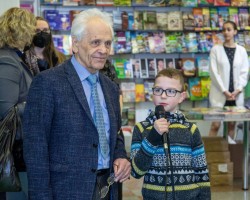 «Вясёлка», «Буся» і «Грошык і таямнічы кошык»: прэзентацыі для дзяцей у другі выставачны дзень