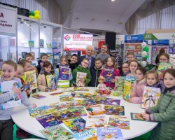 «Вясёлка», «Буся» і «Грошык і таямнічы кошык»: прэзентацыі для дзяцей у другі выставачны дзень