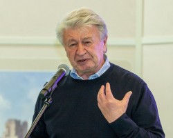 Куды вядуць «Дарогі да Паднябеснай»: прэзентацыя кнігі Алеся Карлюкевіча