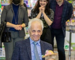 «Вясёлка», «Буся» і «Грошык і таямнічы кошык»: прэзентацыі для дзяцей у другі выставачны дзень