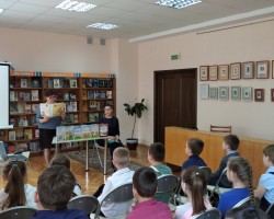 Часопісы «Вясёлка» і «Буся» ў Слуцкай раённай цэнтральнай бібліятэцы Часопісы «Вясёлка» і «Буся» ў Слуцкай раённай цэнтральнай бібліятэцы