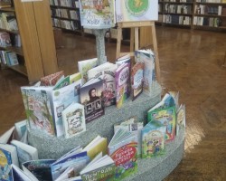 Часопісы «Вясёлка» і «Буся» ў Слуцкай раённай цэнтральнай бібліятэцы Часопісы «Вясёлка» і «Буся» ў Слуцкай раённай цэнтральнай бібліятэцы