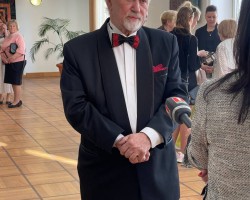 Премьерный показ спектакля «Валентина» прошёл в столичном Доме Москвы Премьерный показ спектакля «Валентина» прошёл в столичном Доме Москвы