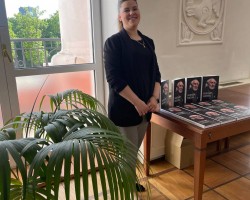 Премьерный показ спектакля «Валентина» прошёл в столичном Доме Москвы Премьерный показ спектакля «Валентина» прошёл в столичном Доме Москвы