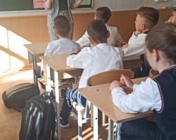 Знать и помнить: главный редактор журнала «Здоровый образ жизни» Лариса Кучерова провела урок «Историческая память — дорога в будущее» 