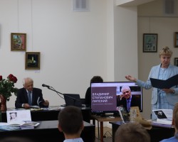 Библиомарафон «Литературный хит-парад» в Пушкинке с писателем Владимиром Липским