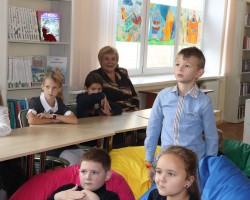 Пушкінская бібліятэка сустрэла часопіс «Вясёлка» ў Тыдзень роднай мовы