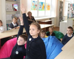 Пушкінская бібліятэка сустрэла часопіс «Вясёлка» ў Тыдзень роднай мовы