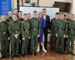 Издательство «Адукацыя і выхаванне» в Минском суворовском военном училище: беседы о книгах и творчестве