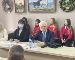 Цёплыя сустрэчы ў Нясвіжы