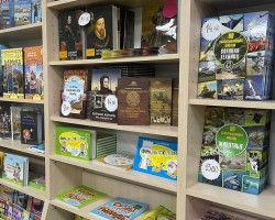  Вядомая дзіцячая пісьменніца Алена Масла наведала  нашу кнігарню ў ГЦ "Сталіца" 