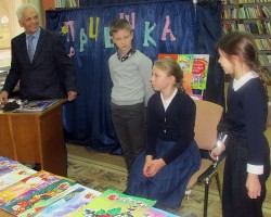 Уладзiмiр Лiпскi: майстар-клас у дзіцячай бібліятэцы iмя Васiля Віткі