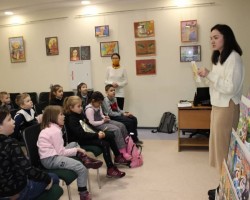 Предновогоднее путешествие в библиотеку с журналом «Рюкзачок» Предновогоднее путешествие в библиотеку с журналом «Рюкзачок»