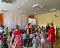 Дзень народзінаў дзіцячага садка «Ліхтарык» разам з часопісамі «Вясёлка» і «Буся»