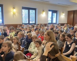 Издательство «Издательство «Адукацыя i выхаванне» посетило частное учреждение образования «Средняя школа «Ихвис» при Свято-Елисаветинском монастыре.