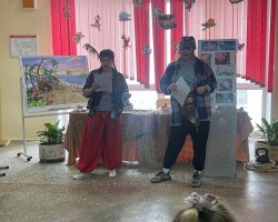 Издательство "Адукацыя і выхаванне" приняло участие в районном празднике «День книги» в гимназии г. Фаниполя