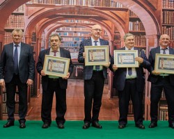 Издательство “Адукацыя і выхаванне” стало обладателем четырех наград на Национальном конкурсе «Искусство книги». Издательство “Адукацыя і выхаванне” стало обладателем четырех наград на Национальном конкурсе «Искусство книги».