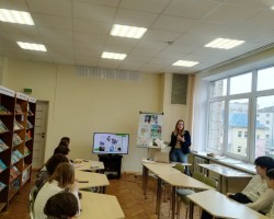 Журнал "Рюкзачок" встретился с 6-классниками в библиотеке имени Пушкина Журнал "Рюкзачок" встретился с 6-классниками в библиотеке имени Пушкина