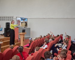 Журналы «Рюкзачок», «Рюкзачок. МИР ПУТЕШЕСТВИЙ», «Рюкзачок. ВЕСЁЛЫЙ ЗООПАРК» посетили гимназию № 56. Журналы «Рюкзачок», «Рюкзачок. МИР ПУТЕШЕСТВИЙ», «Рюкзачок. ВЕСЁЛЫЙ ЗООПАРК» посетили гимназию № 56.