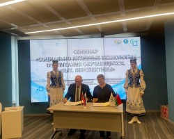 Подписан договор о двухстороннем сотрудничестве между РУП «Издательство «Адукацыя і выхаванне» и Ассоциации деятелей культуры, искусства и просвещения Подписан договор о двухстороннем сотрудничестве между РУП «Издательство «Адукацыя і выхаванне» и Ассоциации деятелей культуры, искусства и просвещения