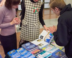 Издательство «Адукацыя і выхаванне» участвует в XX Республиканской выставке научно-методической литературы Издательство «Адукацыя і выхаванне» участвует в XX Республиканской выставке научно-методической литературы