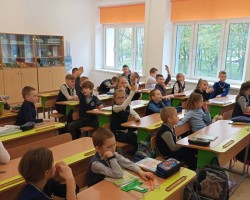 В преддверии Дня Победы посетили второклассников школы N° 115. В преддверии Дня Победы посетили второклассников школы N° 115.