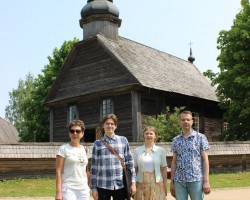 Редакция «Беларускага гістарычнага часопіса» посетила Белорусский государственный музей народной архитектуры и быта Редакция «Беларускага гістарычнага часопіса» посетила Белорусский государственный музей народной архитектуры и быта