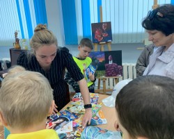 Продолжаем серию встреч с детскими журналами издательства. Продолжаем серию встреч с детскими журналами издательства.