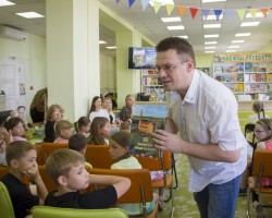 Обо всём на свете с Дмитрием Кошеваром Обо всём на свете с Дмитрием Кошеваром