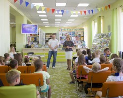 Обо всём на свете с Дмитрием Кошеваром Обо всём на свете с Дмитрием Кошеваром