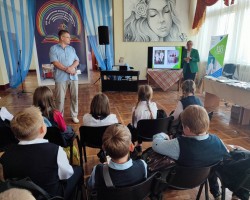 Межрегиональный фестиваль «ПРОдвижение книги. Библиотечные ступени» в Кореличах вместе с издательством «Адукацыя і выхаванне» Межрегиональный фестиваль «ПРОдвижение книги. Библиотечные ступени» в Кореличах вместе с издательством «Адукацыя і выхаванне»