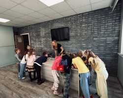 Шестой школьный день с журналами серии «Рюкзачок» Шестой школьный день с журналами серии «Рюкзачок»